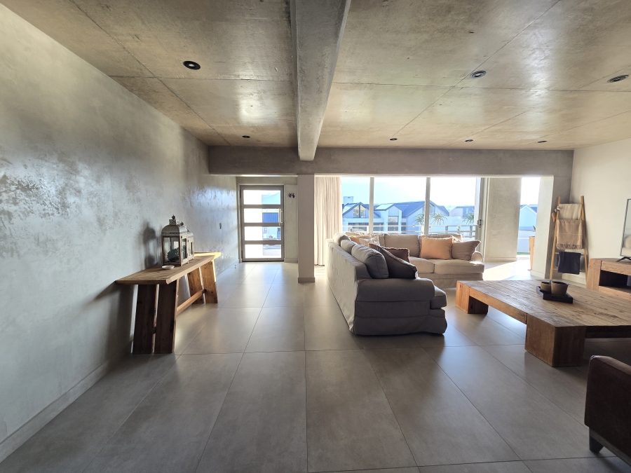 4 Bedroom Property for Sale in Kingswood Golf Estate Western Cape